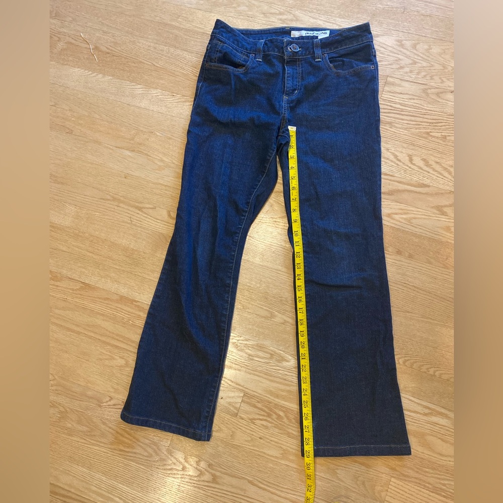 DKNY bootcut jeans- button pockets.. higher back so no plumbers crack. - Picture 1 of 6
